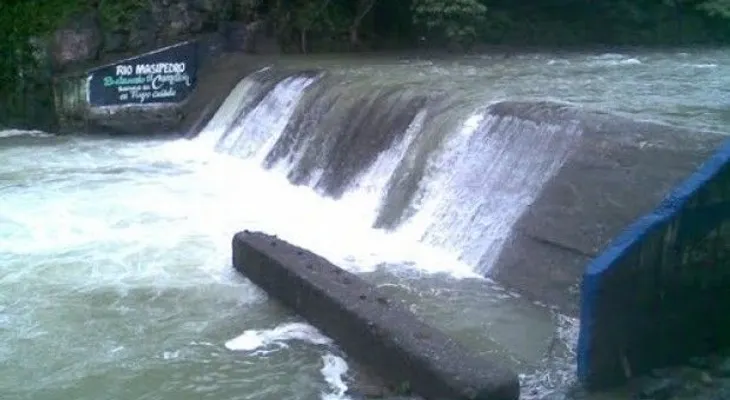 Clausuran balneario de río Masipedro por brote de cólera