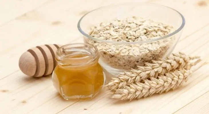 5 exfoliantes que puedes hacer con avena