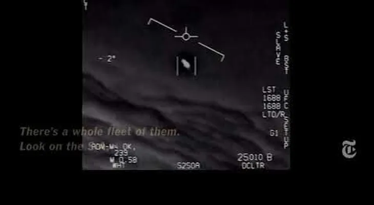 "¡Quisiera volar en algo así!": Revelan cómo dos pilotos de EE.UU. avistaron un ovni (VIDEO)