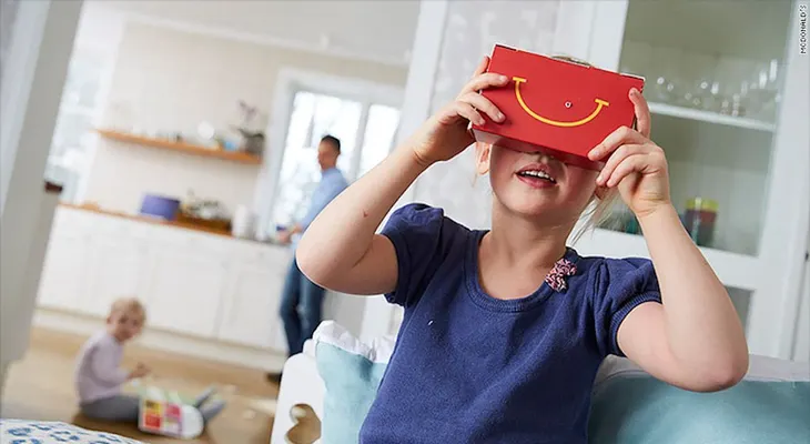 La Cajita Feliz de McDonalds ahora viene con lentes de realidad virtual