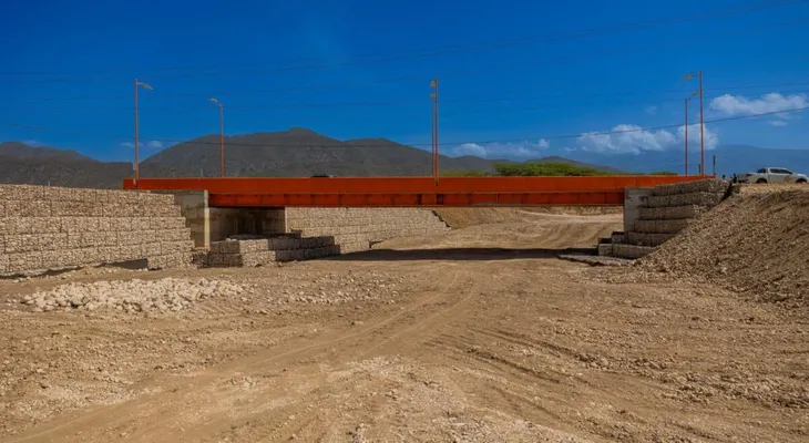 Gobierno entrega puente sobre el río Penitente que conecta comunidades en Independencia
