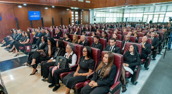 Pleno de la SCJ juramenta a magistrados ascendidos y destaca su compromiso ético y profesional 