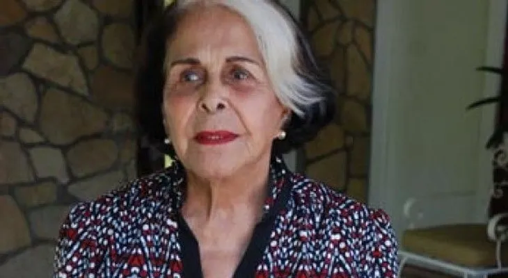 Dedé Mirabal se mantiene en estado crítico