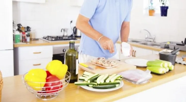 La dieta de las hormonas: qué alimentos debes comer cuando cumplas los cuarenta