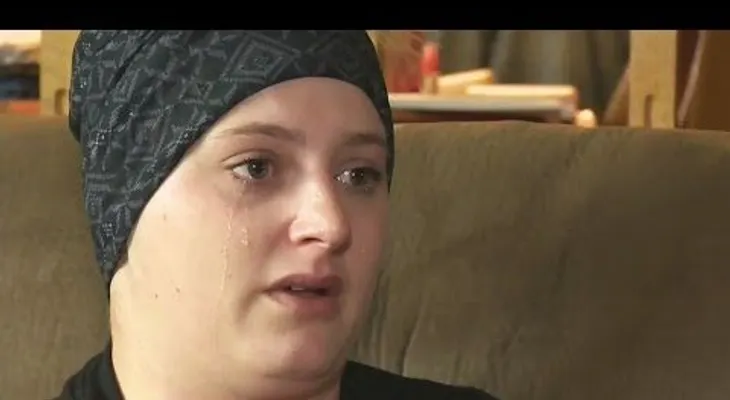 IMAGENES FUERTES: 4 médicos le dijeron que su tumor era solo un quiste (VIDEO)