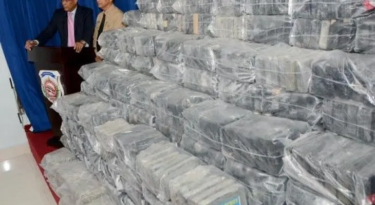 Apresan siete hondureños y les ocupan 984 paquetes de droga