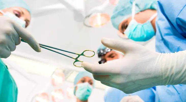 Adicción a la cirugía plástica: un mínimo defecto y al quirófano