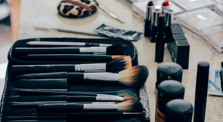 No comparta nunca tu maquillaje; 4 tips para prolongar su vida útil 