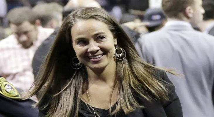 Spurs contratan a primera mujer entrenadora en NBA 
