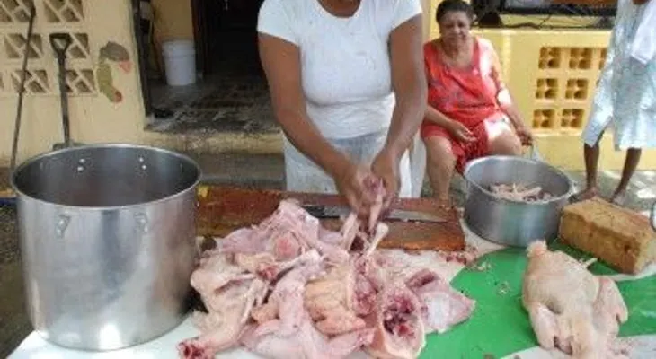 â??Avicultores dicen no existe escasez de carne de pollo