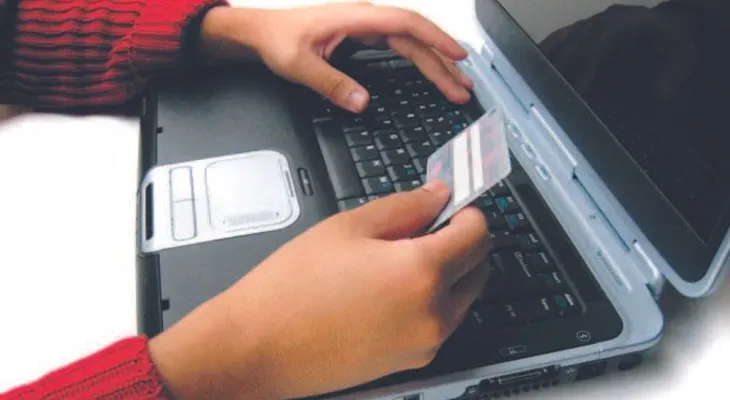Presentarán este lunes amparo contra impuesto a compra por Internet   