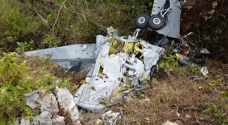 Muere teniente Kelvin Villanueva Caray, en accidente aéreo en Elías Piña; herido Angel Amauri Feliz Victoriano 