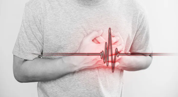 Estudio científico revela que cenar tarde y no desayunar, es el camino más rápido para morir de un infarto