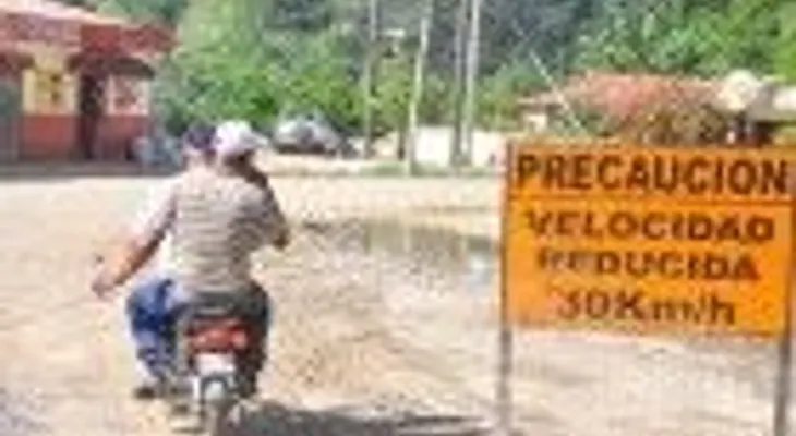 Hombre roba motor a un menor a punta pistola