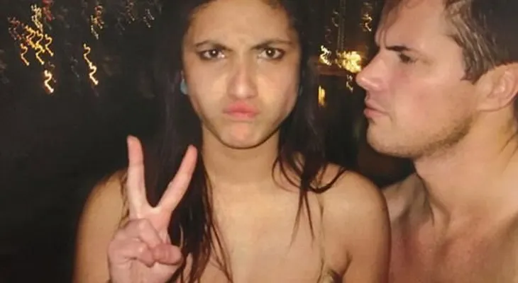 "Te ves deliciosa, quiero hacerte cosas sucias": se conocieron por Tinder y a las horas ella "cayó" de un piso 14