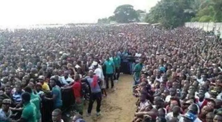 Estampida humana en Guinea deja 33 muertos 