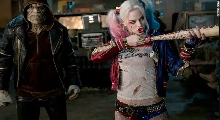 ¿Retocaron digitalmente los calzones de Harley Quinn?