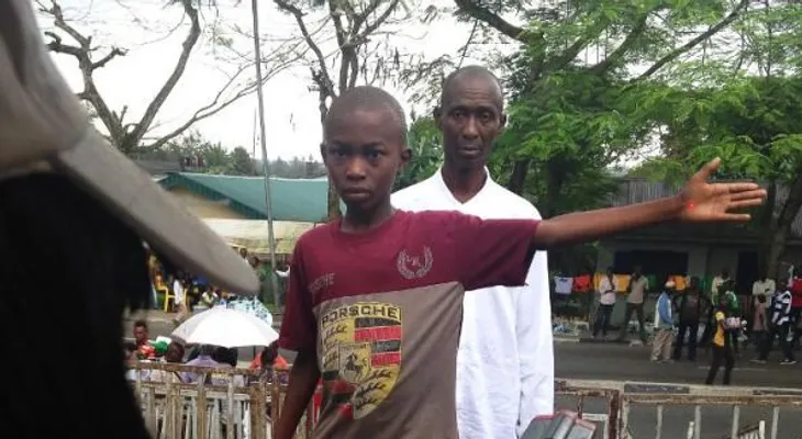 Ébola: Sierra Leona anuncia cuarentena de tres días