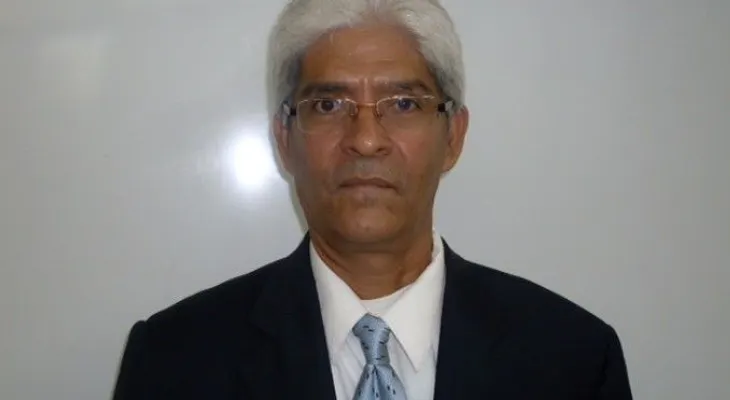 Fallece un funcionario del Constitucional