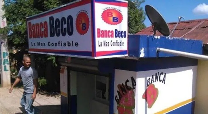 Asaltan banca con una pistola de juguete