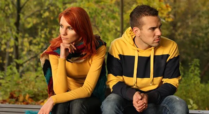5 signos de que tu pareja no te permite alcanzar tus sueños