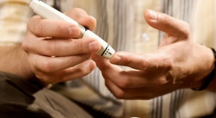 ¿Es bueno examinar en exceso a los pacientes diabéticos?