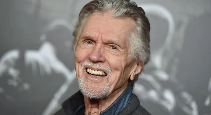 Fallece Tom Skerritt, recordado por 'Alien' y 'Picket Fences', a los 93 años