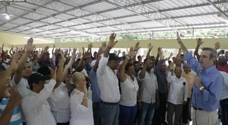 Abinader propone acuerdo de 20 años para mejorar producción arrocera