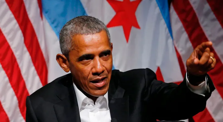 Asesor: "Antes de dar discursos pagados, Obama debería hacer una 'gira por la pobreza'"