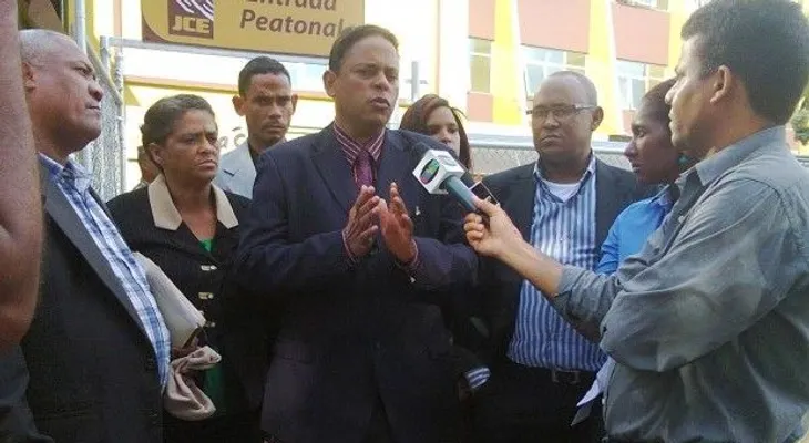 Paulino Moya dice Obama usa Casa Blanca para promover homosexualidad