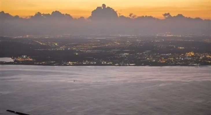 Avión solar aterriza en Hawai tras vuelo de 118 horas