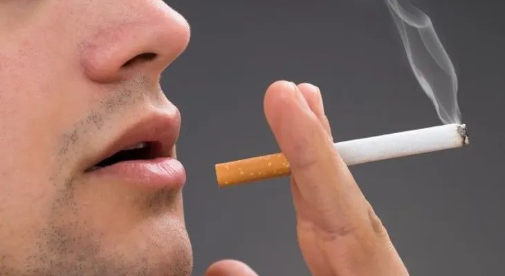 Hallan un vínculo entre el tabaquismo y un tipo de grave hemorragia cerebral