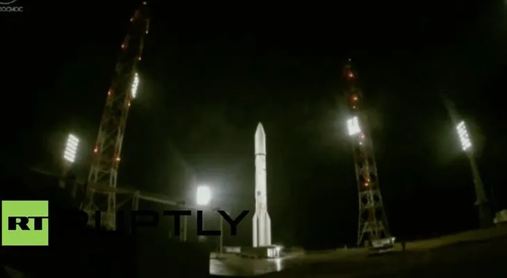 ¡En órbita!: Rusia lanza con éxito el cohete Protón-M y su satélite de comunicaciones (VIDEO)