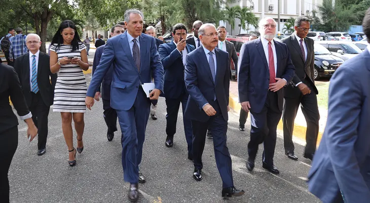 Danilo Medina dispone restaurar Museo Historia y Geografía, Conservatorio y Plaza de la Cultura