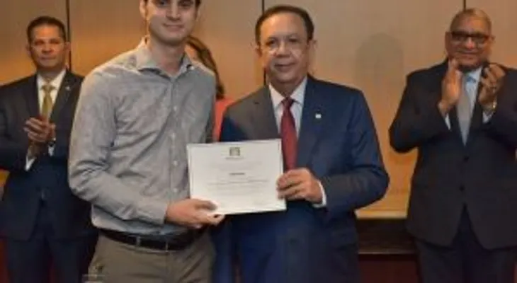 El Banco Central entregó los premios del II Concurso Anual de Innovación en Medios de Pagos