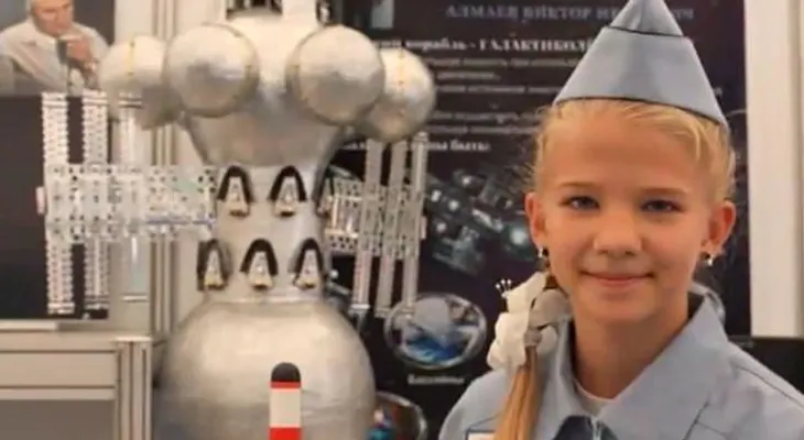 Una niña rusa de 13 años inventa una nave para viajar a otras galaxias 