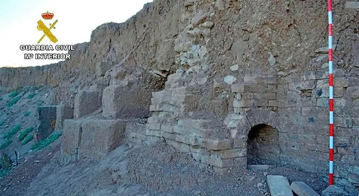 España: Investigan hombre por expolio de acueducto romano para una construcción casera