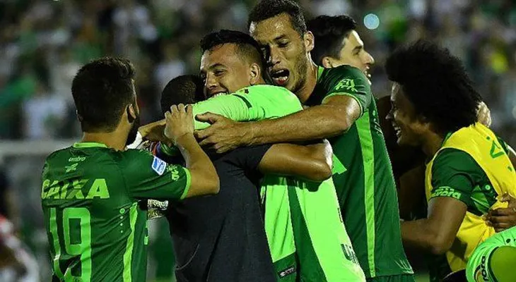 Atlético Nacional pide que el Chapecoense sea campeón