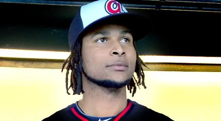 Ervin Santana acuerda con Atlanta