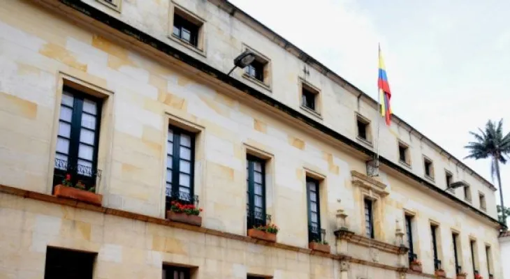 Colombia insta a venezolanos a reanudar proceso de diálogo