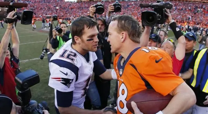 Manning le gana el duelo a Brady  y va al Super Bowl