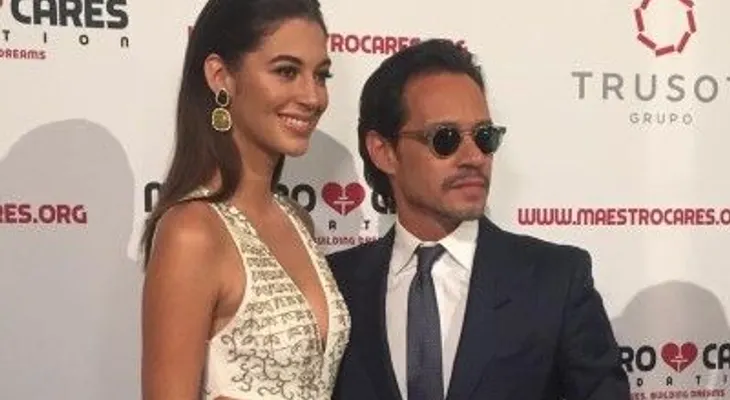 Marc Anthony, de 48 años, muy orondo con su novia dominicana Mariana Downing, de 21
