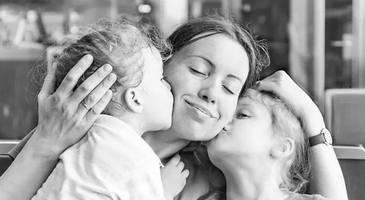 8 signos de que eres una buena madre