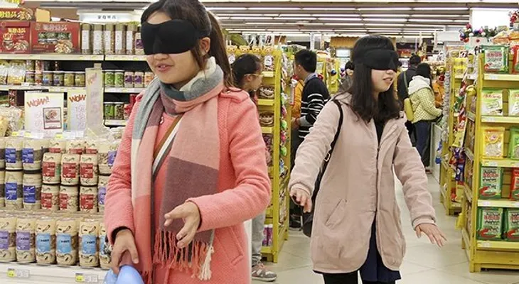 Manipulación de nuestro subconsciente para incitarnos a comprar
