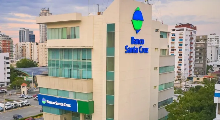 Banco Santa Cruz impulsa a las pymes con su Temporada de Negocios 2025