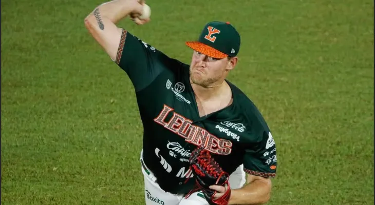 Leones anuncian a los relevistas Contreras y West