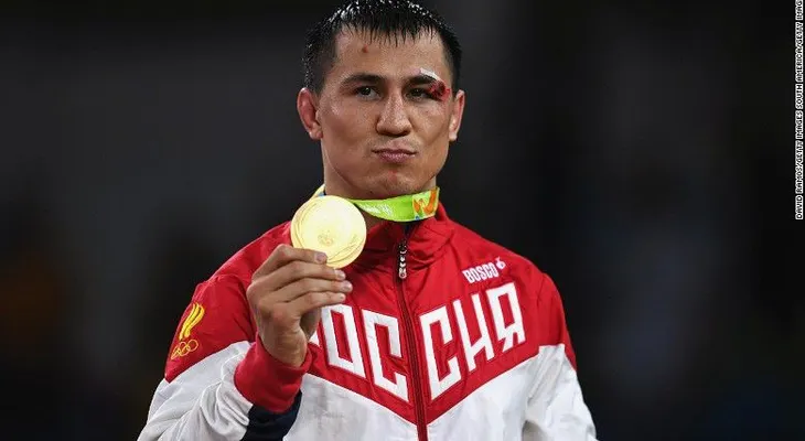 La historia del luchador que quedó inconsciente y terminó ganando el oro