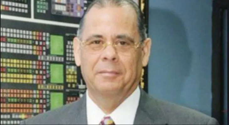 Senado reconoció al empresario Gómez Díaz