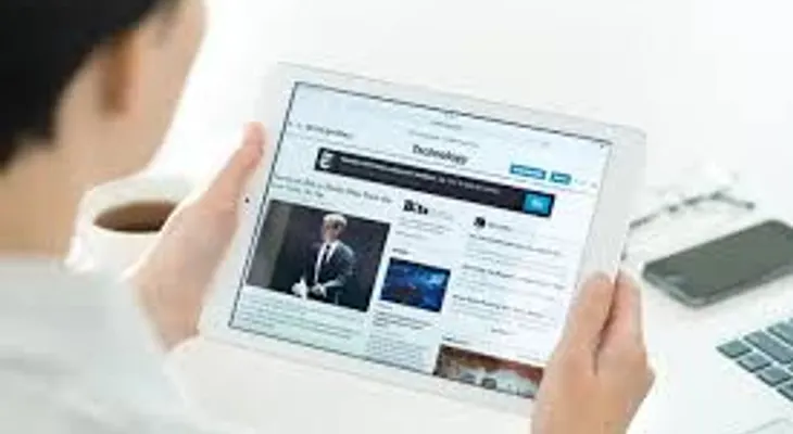 Ante auge digitales, medios tradicionales han cancelado más de 60 periodistas; MMV lamenta situación