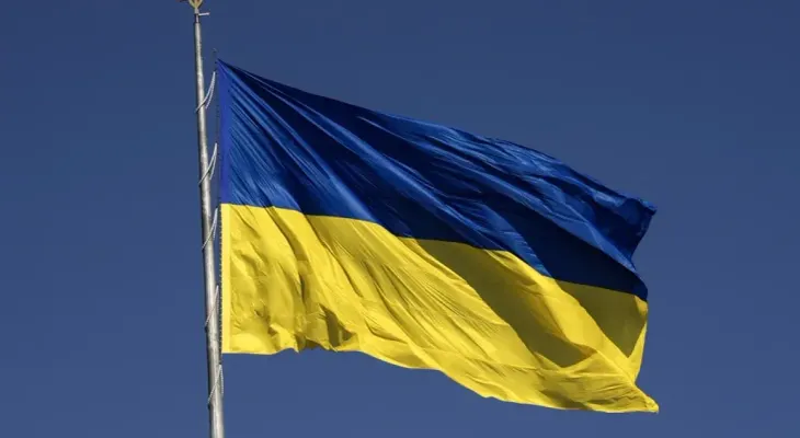 Ucrania celebra Día de la Bandera con líderes europeos en medio de la guerra